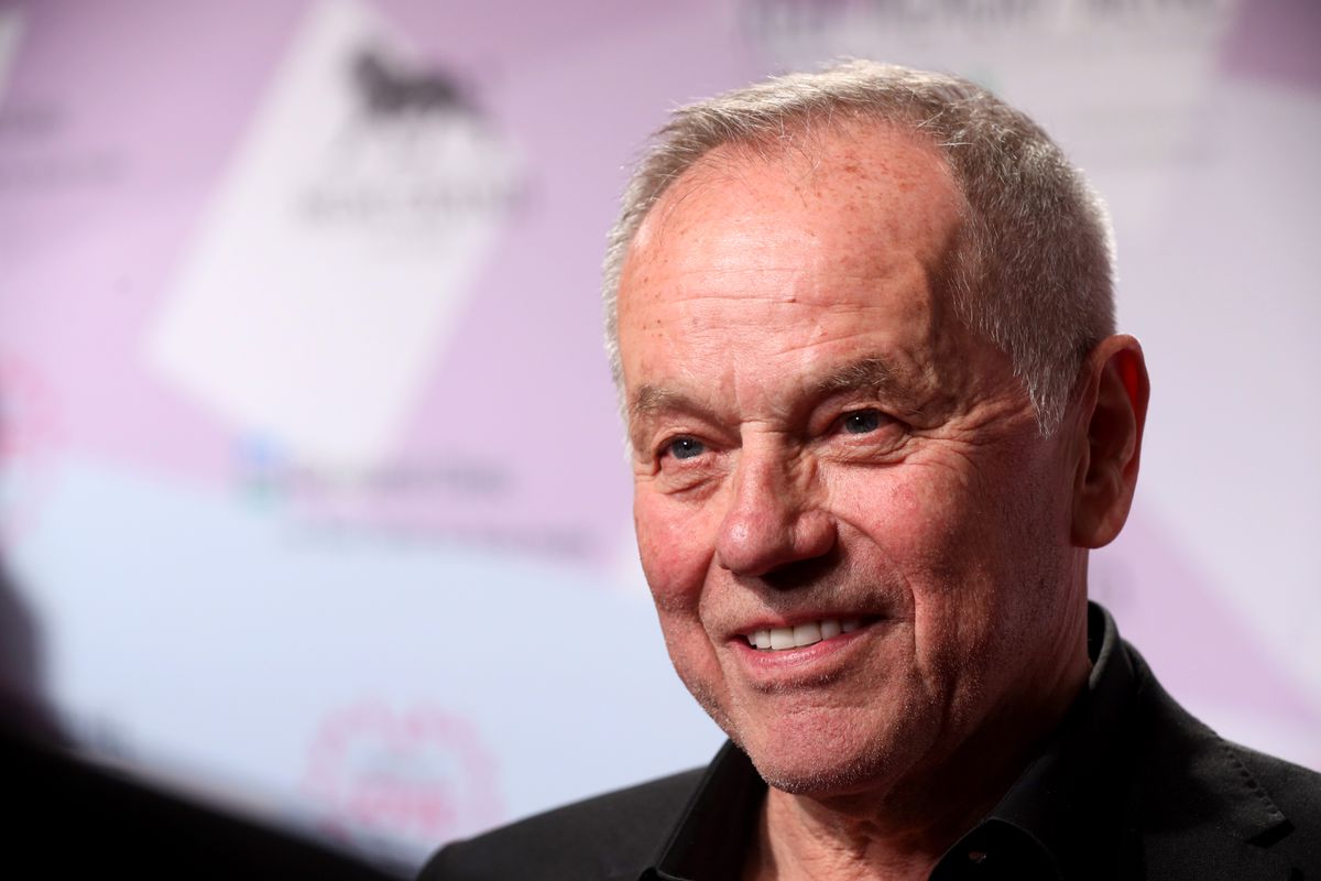 Wolfgang Puck caters to the times with COVID-19 safety
protocol: ‘It’s up to us’ 1 Wolfgang Puck caters to the times with COVID-19 safety
protocol: ‘It’s up to us’ 1