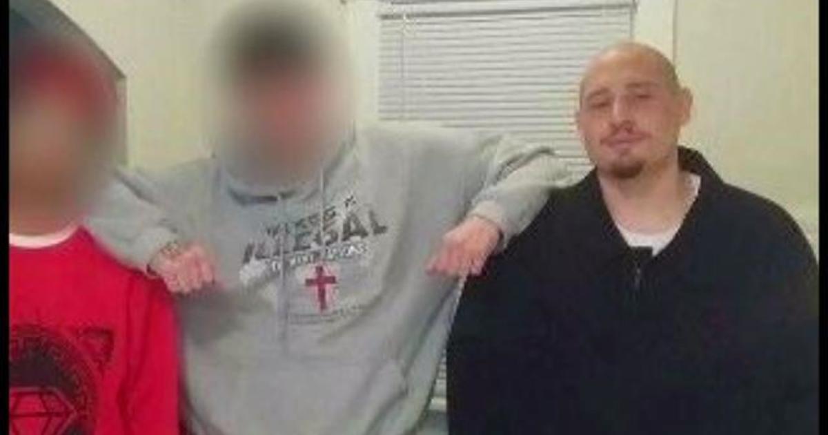 Man killed by officers in "SWATing" prank, police
say 1