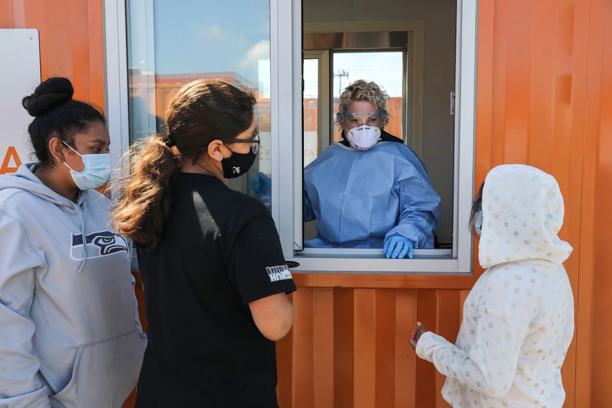 ‘I think we’ll be testing forever’: Testing remains a vital
tool in war on COVID-19, despite growing number of
vaccinations 1 ‘I think we’ll be testing forever’: Testing remains a vital
tool in war on COVID-19, despite growing number of
vaccinations 1