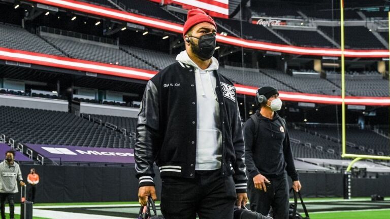 Patriots' Kyle Van Noy, Boston's XSET out to change the
esports landscape 1