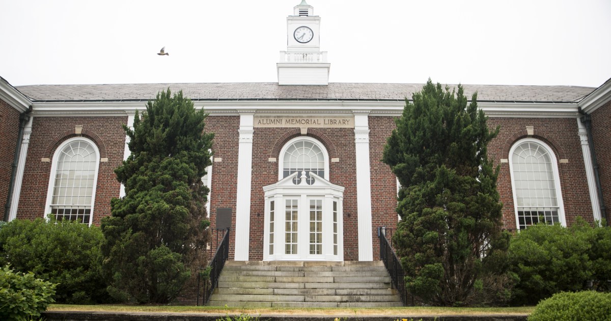 University of Massachusetts Lowell cancels classes after
possible 'cybersecurity incident' 1