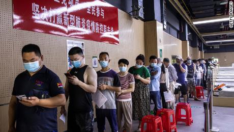 China's about to administer its billionth coronavirus shot.
Yes, you read that right 1