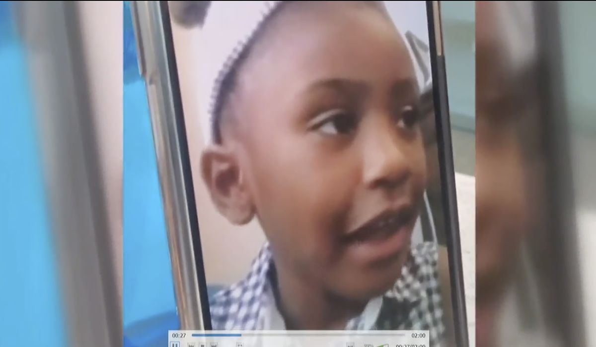 'I miss you': George Floyd's daughter Gianna leads off
Chauvin sentencing hearing 1