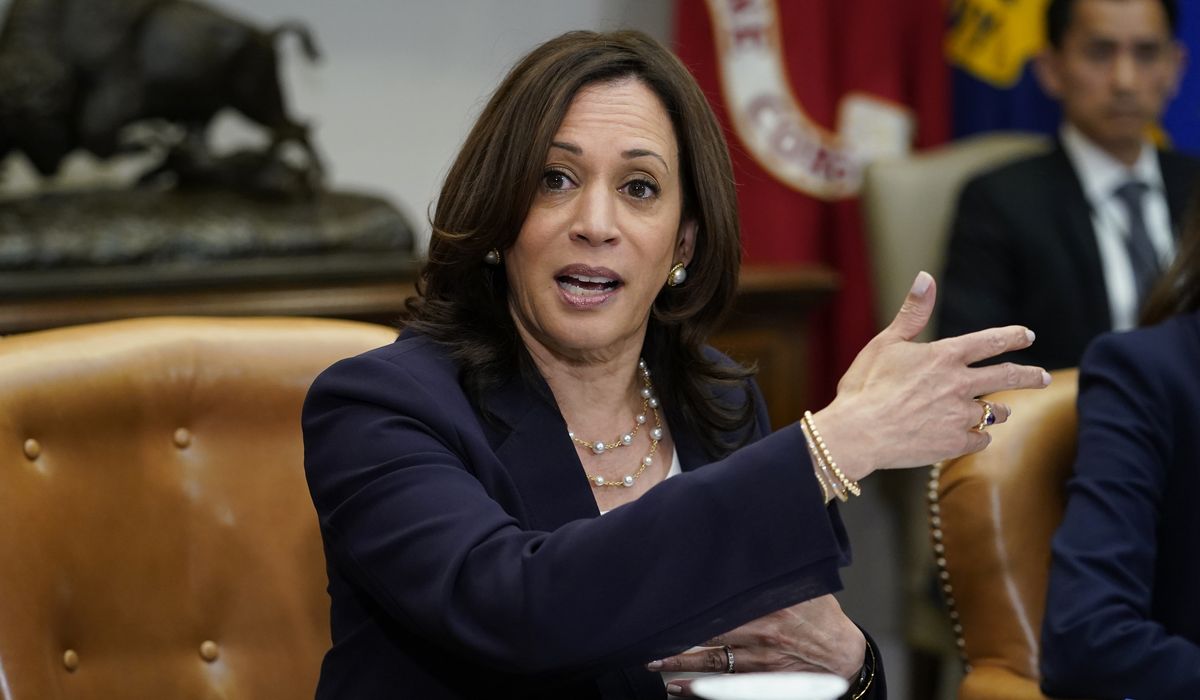 Harris: Texas Democrats who walked out on voting bill are
'American patriots' 1