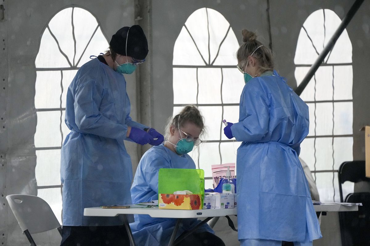 Australia races to stop Delta variant with new lockdowns,
revised rules in population only 4% vaccinated 1 Australia races to stop Delta variant with new lockdowns,
revised rules in population only 4% vaccinated 1