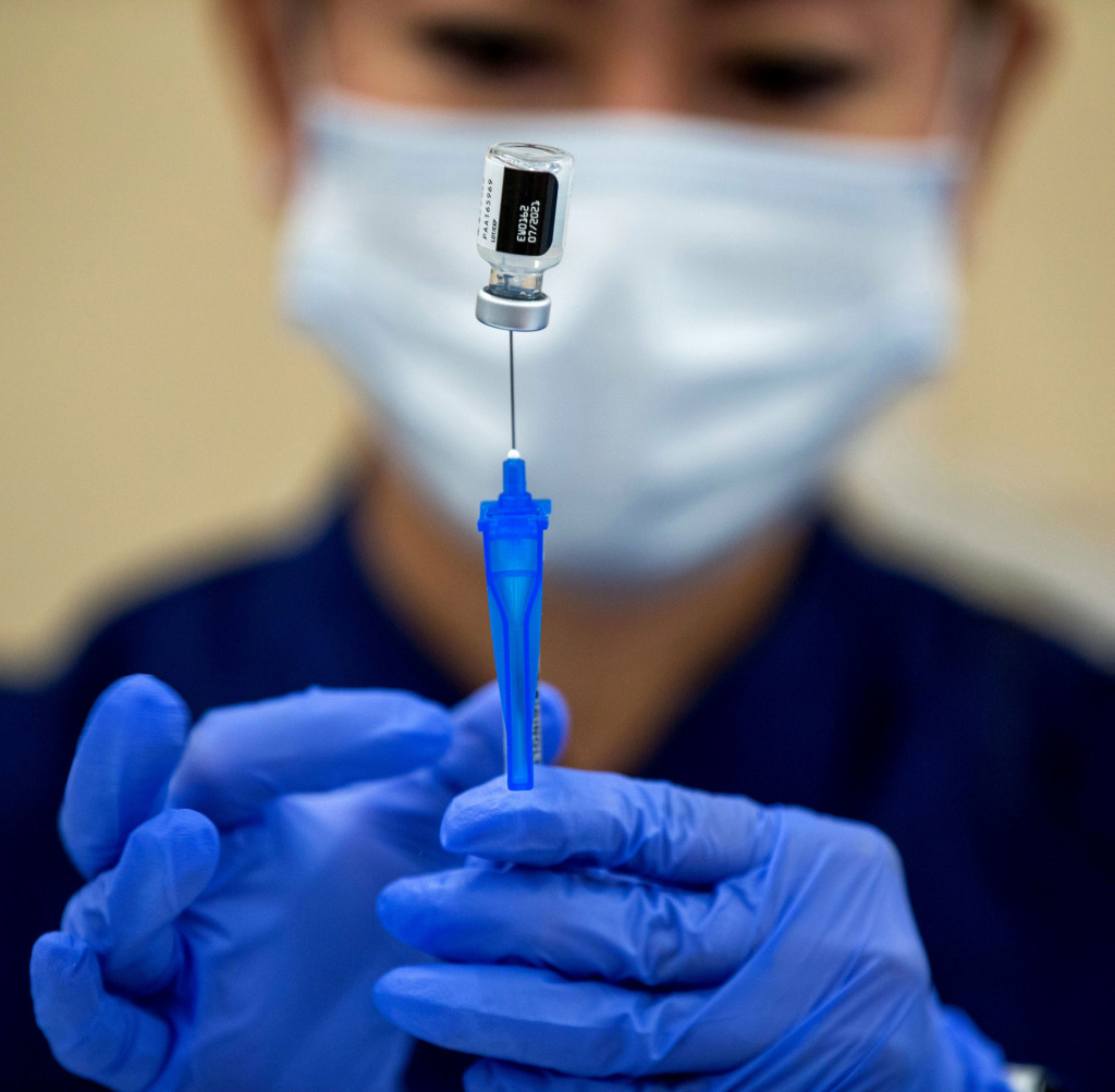 Coronavirus herd immunity is within reach for Bay Area.
Here’s why. 1 Coronavirus herd immunity is within reach for Bay Area.
Here’s why. 1