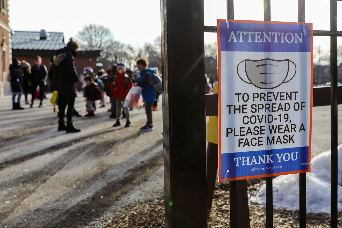 Frustrated educators demand state’s fall COVID-19 plans for
Illinois schools 1