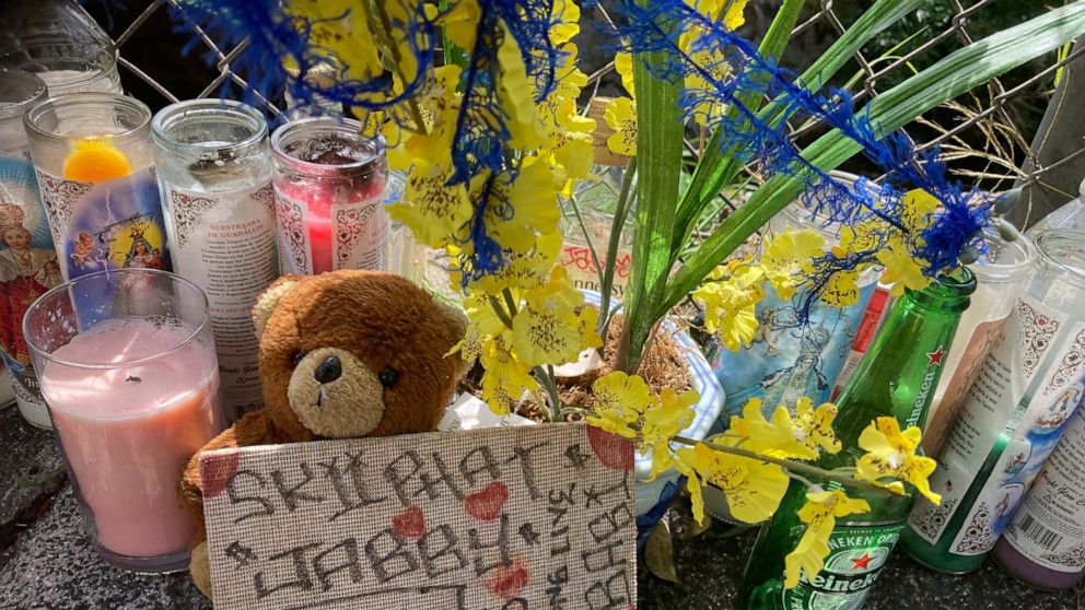 3 Honolulu police officers charged in killing of
16-year-old 1