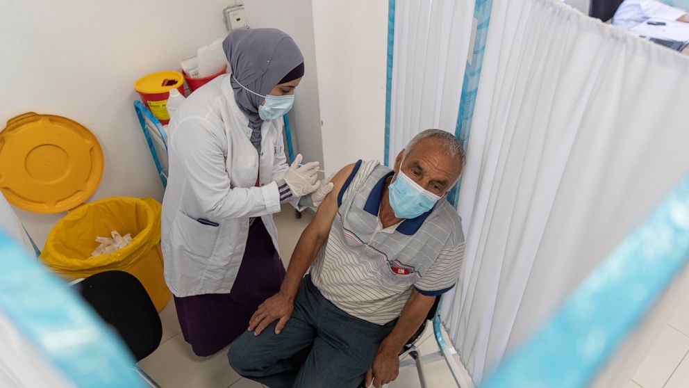 Israel to send 1M coronavirus vaccine doses to
Palestinians 1