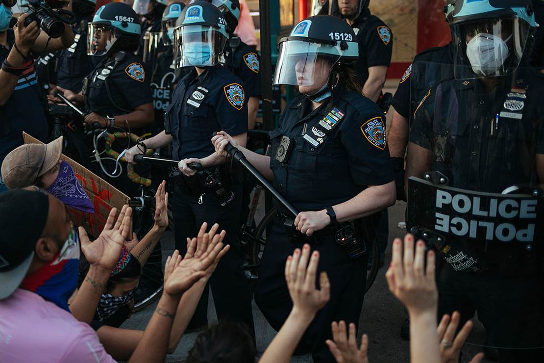 Hundreds of Rioters and Looters in New York City Released
While 1/6 Rioters Face Prison 1