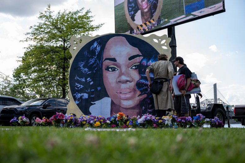 Louisville Police Board Upholds Firing of Officer Who
Obtained Breonna Taylor Warrant 1