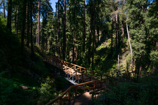 Famous Big Sur landmark reopens after being closed for 12
years 1