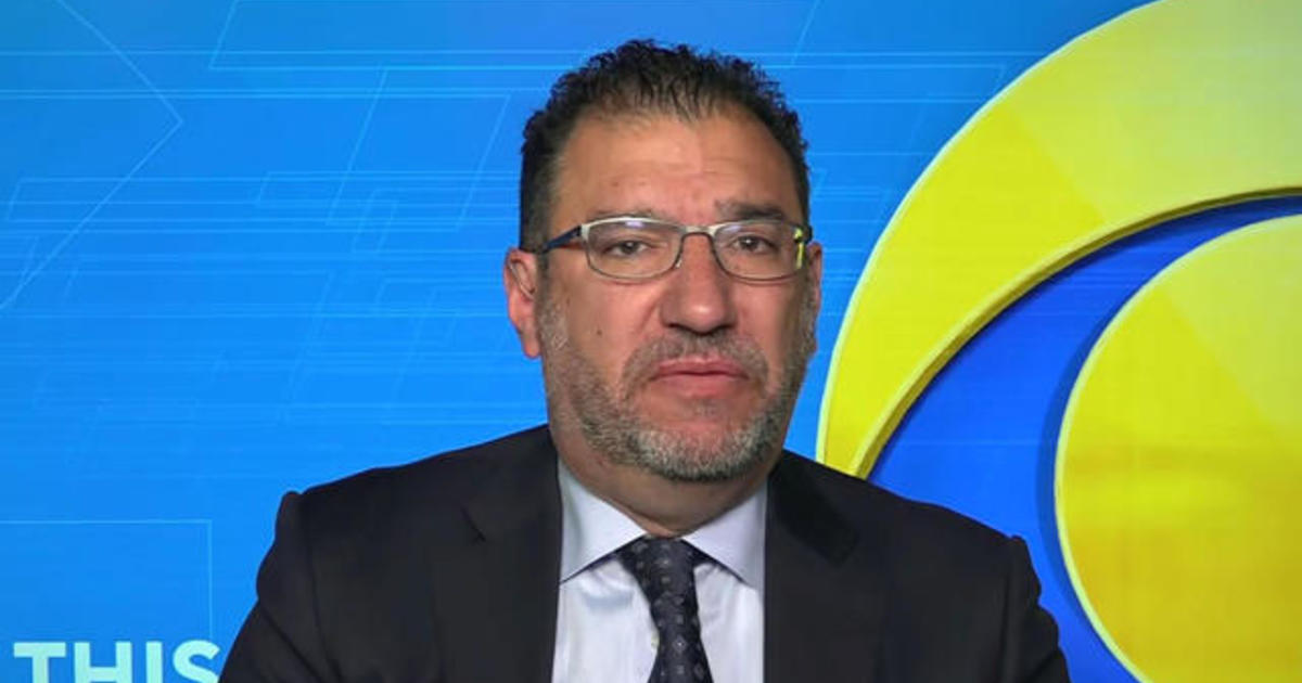 Andy Slavitt, former White House COVID-19 response adviser,
on the pandemic and race to respond 1