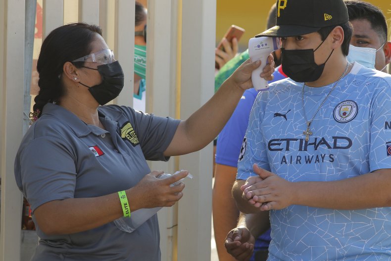 Mexico Adds Over 4,200 to COVID-19 Death Total, Admits Virus
Deaths Likely Higher 1