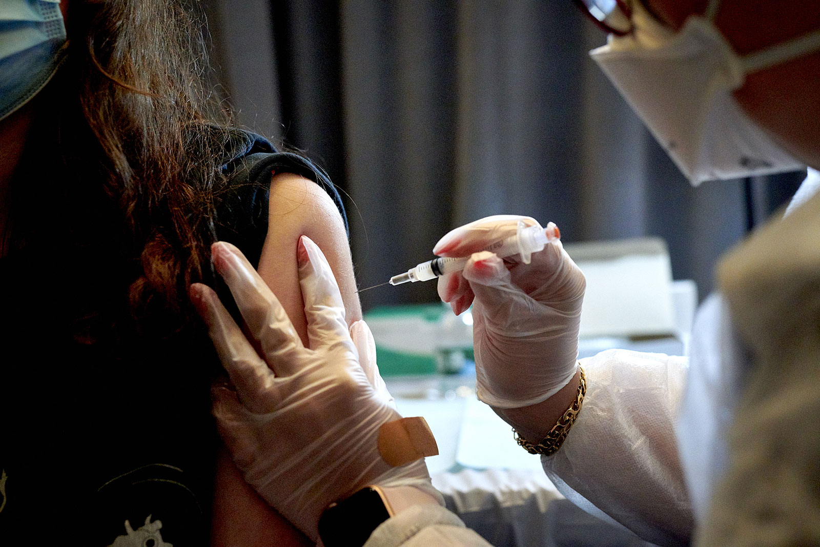 Moderna seeks full FDA approval for its Covid-19
vaccine 1