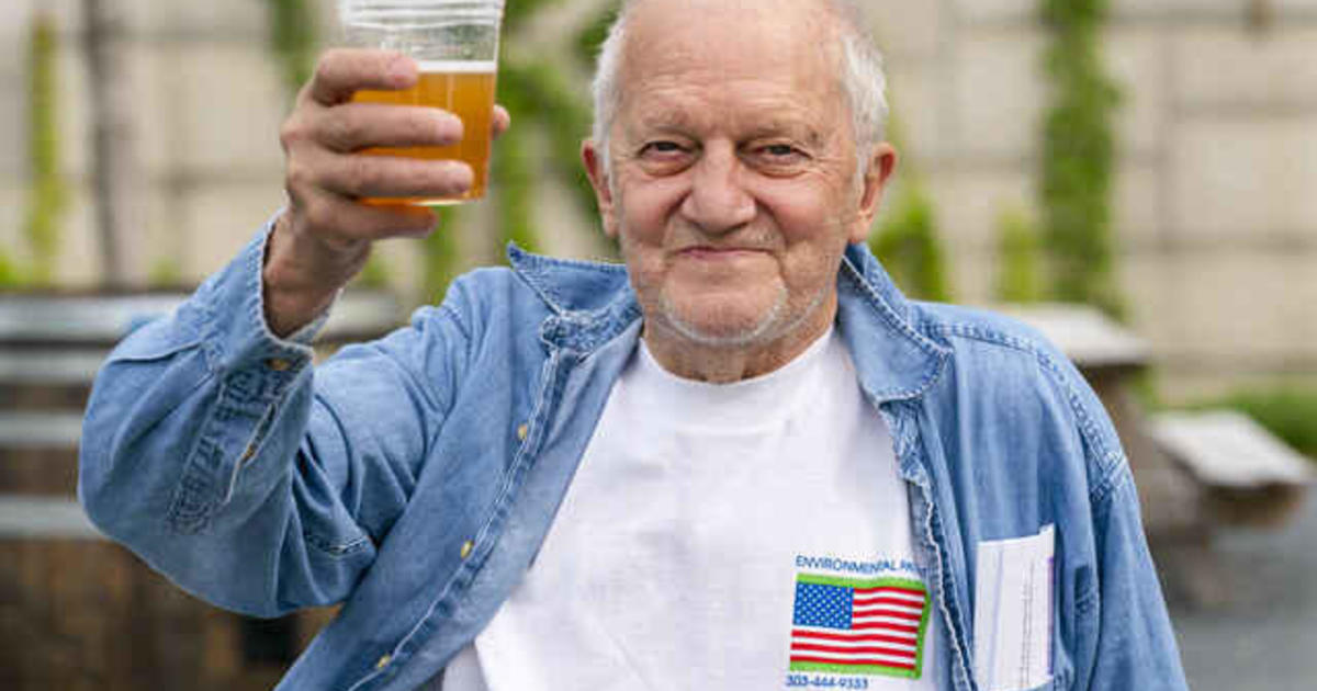 "Month of action": Free beer among the incentives as Biden
urges COVID-19 vaccinations 1 "Month of action": Free beer among the incentives as Biden
urges COVID-19 vaccinations 1