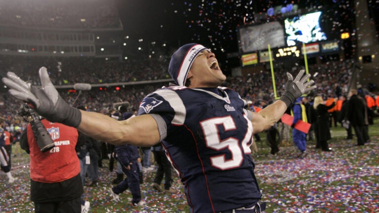 Tedy Bruschi on why Patriots captains told Bill Belichick
not to rest players during the 2007 season 1