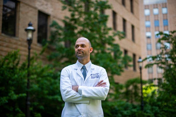 When a Surgeon Became a Covid-19 Patient: ‘I Had Never Faced
the Reality of Death’ 1 When a Surgeon Became a Covid-19 Patient: ‘I Had Never Faced
the Reality of Death’ 1