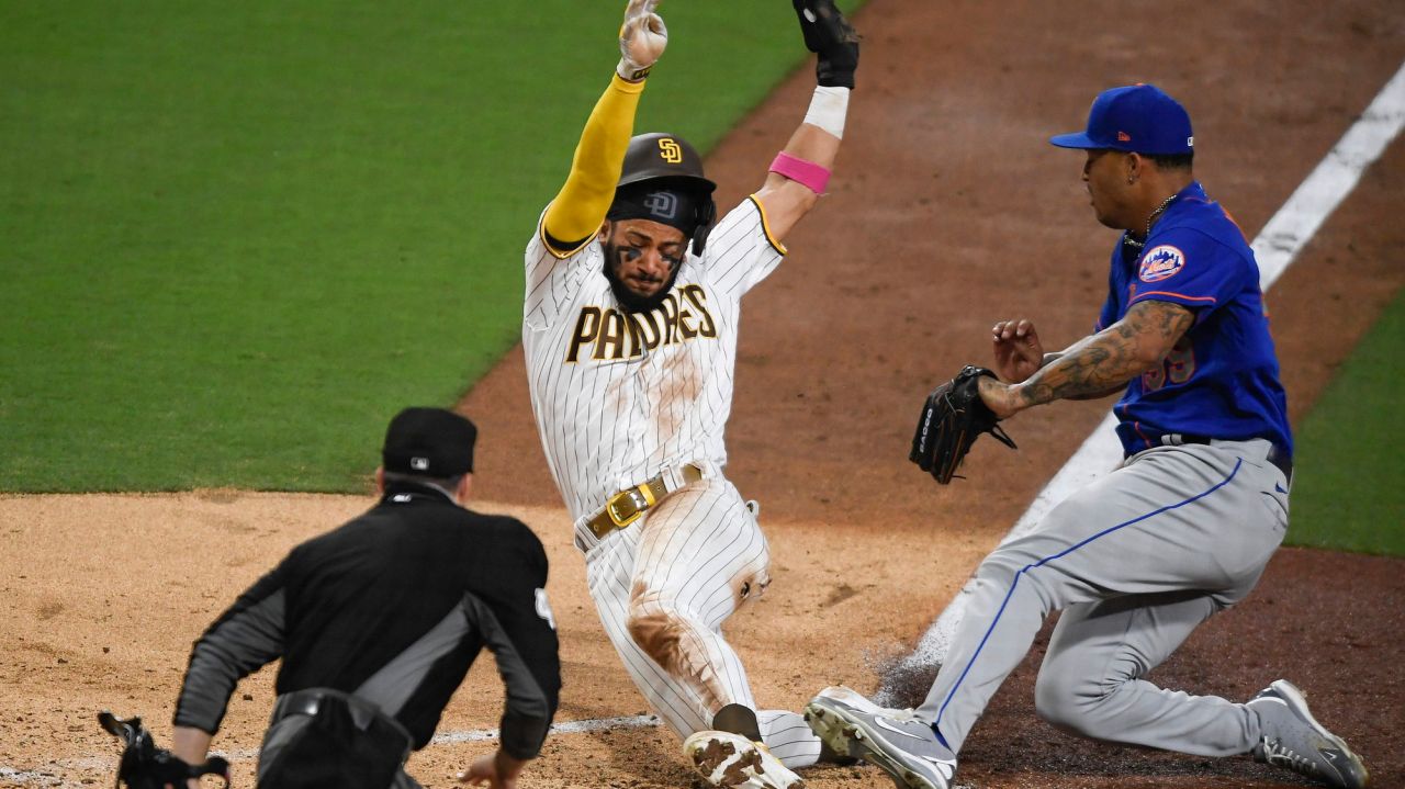 Mets' rally falls short as they drop opener to
Padres 1