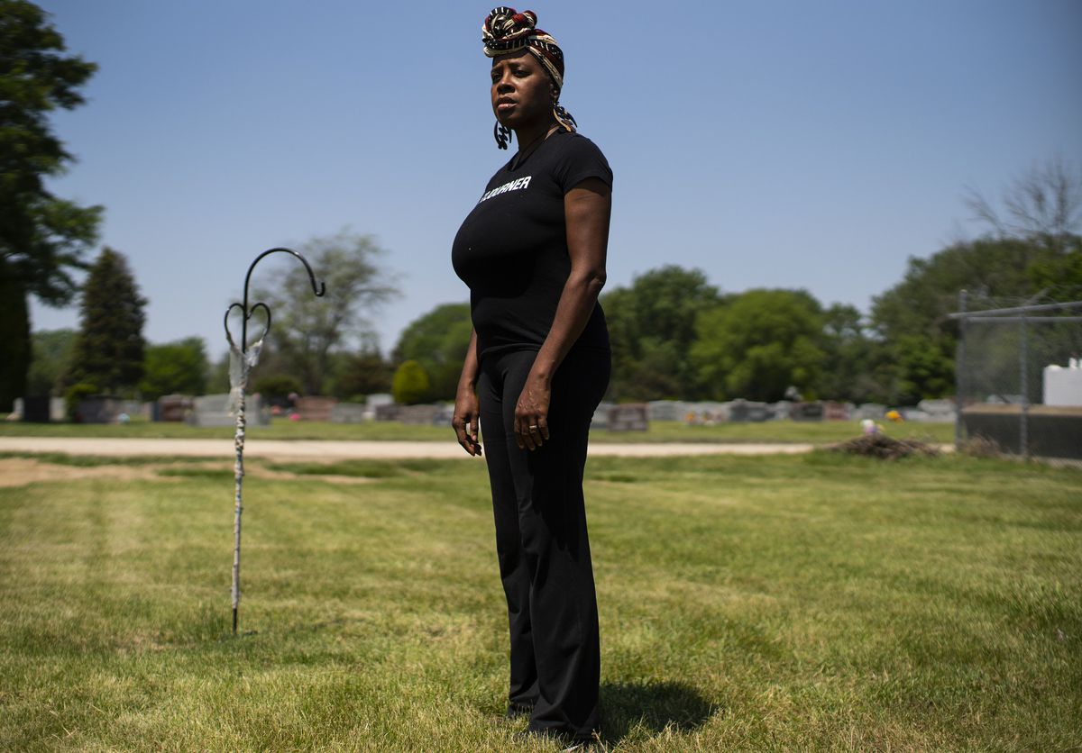 Black teen whose death sparked 1919 race riots set to
receive grave marker 102 years later 1