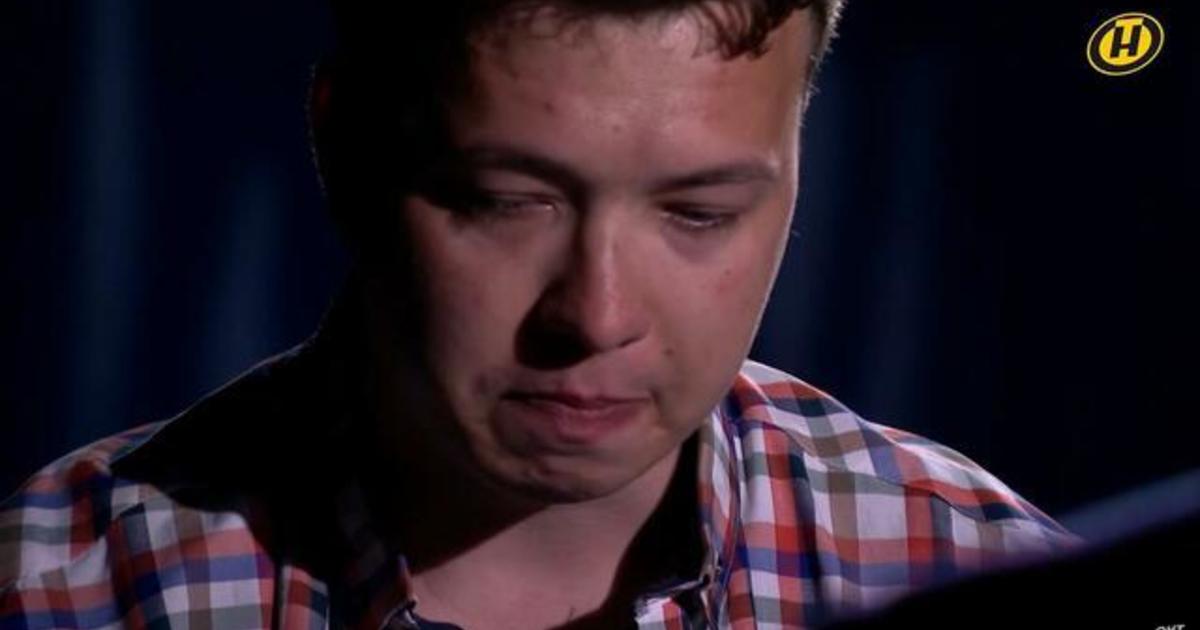Emotional new video shows journalist detained in Belarus
confessing to organizing riots 1