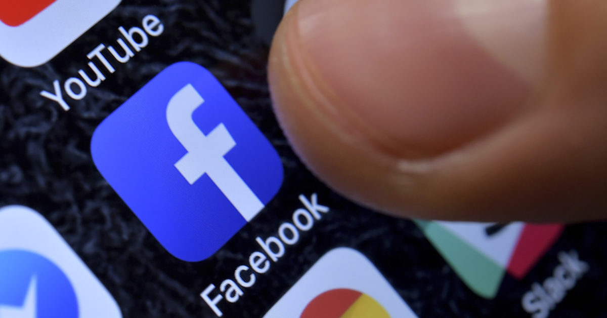EU, UK open antitrust probes into Facebook’s use of
advertising data 1