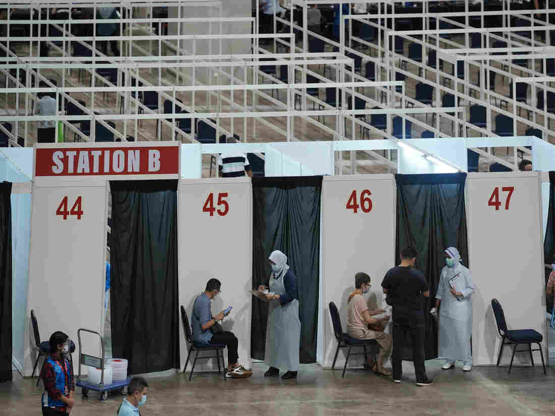 Malaysia's Recent Surge In Infections Leads To A New
Lockdown And New Worries 1