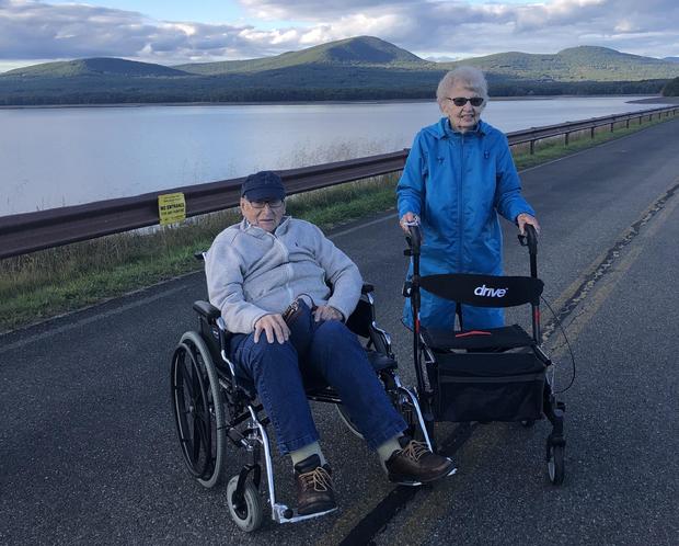 95-year-olds who found love in the time of COVID-19 get
married 1