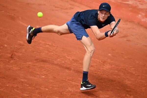 Young Italian Men are Taking Over the French Open. They Have
No Idea Why. 1