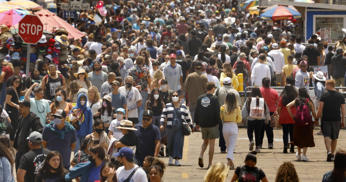 California to consider ending some workplace mask
requirements 1
