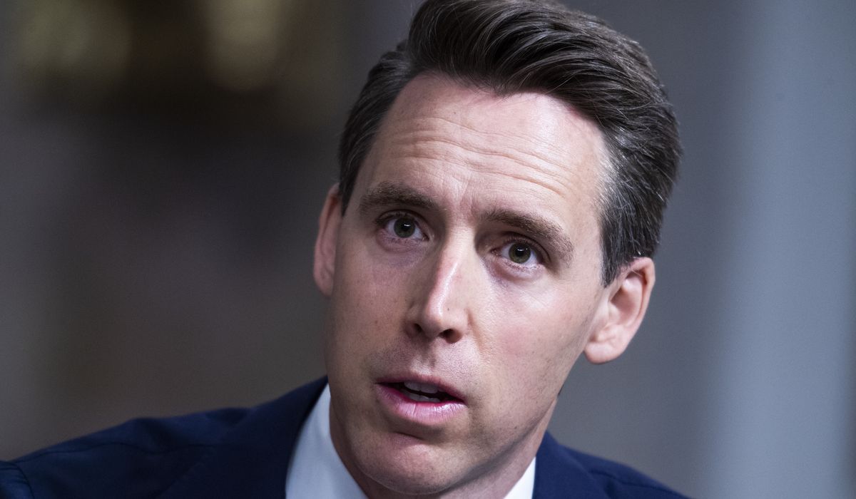 Josh Hawley calls for Dr. Fauci to resign; GOP senator asks
for investigation of COVID-19 origins 1
