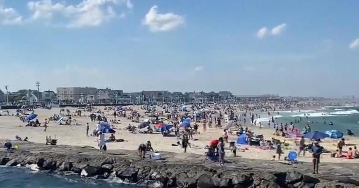Eye Opener: Millions of Americans grapple with
record-breaking heat 1
