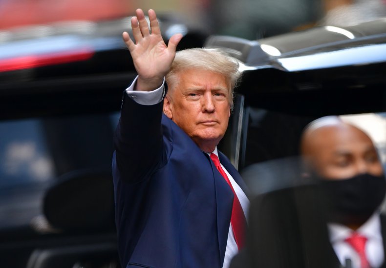 Evangelical 'Prophet' Jeff Jansen Still Sees Trump Returning
to Office After April Prediction Fails 1