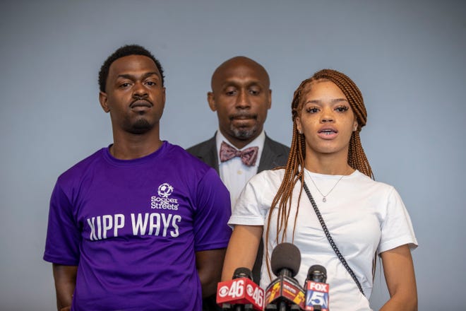 Parents of 8-year-old girl killed during Rayshard Brooks
protests sue Atlanta leaders, Wendy's 1