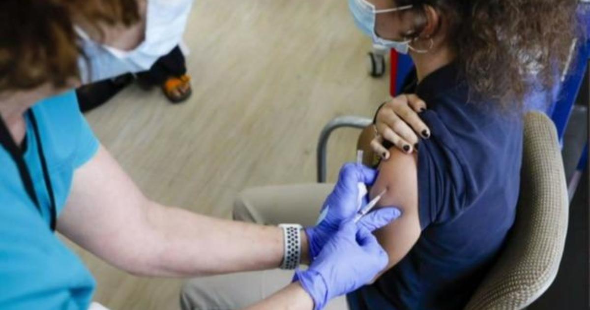 U.S. monitoring spread of highly contagious COVID-19 variant
as vaccination rate slows 1