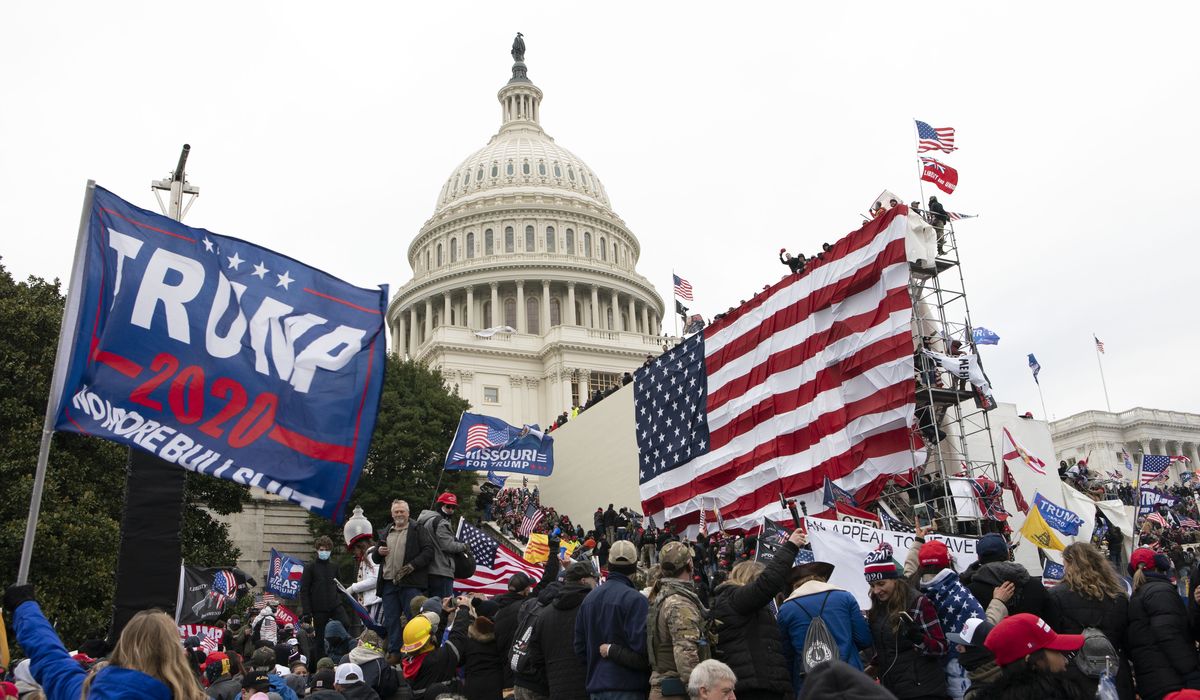 Christopher Kelly, arrested in Capitol riot, is first to
have charges dropped 1