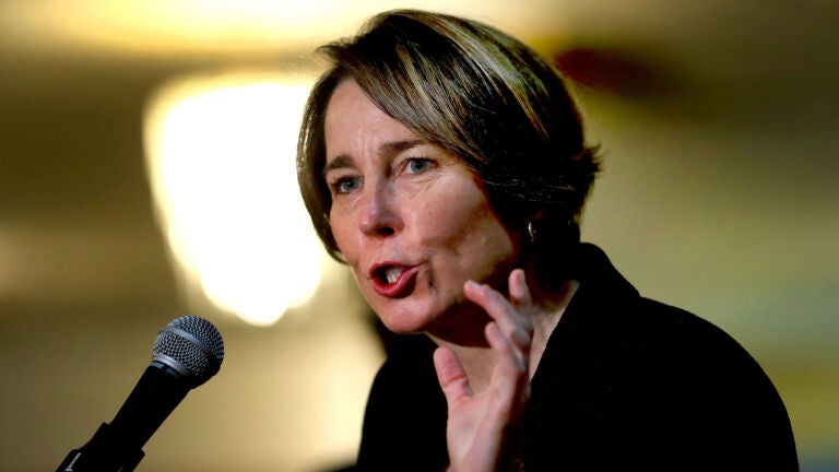 To close persistent wage gaps, Maura Healey want
Massachusetts to make companies open up their books 1