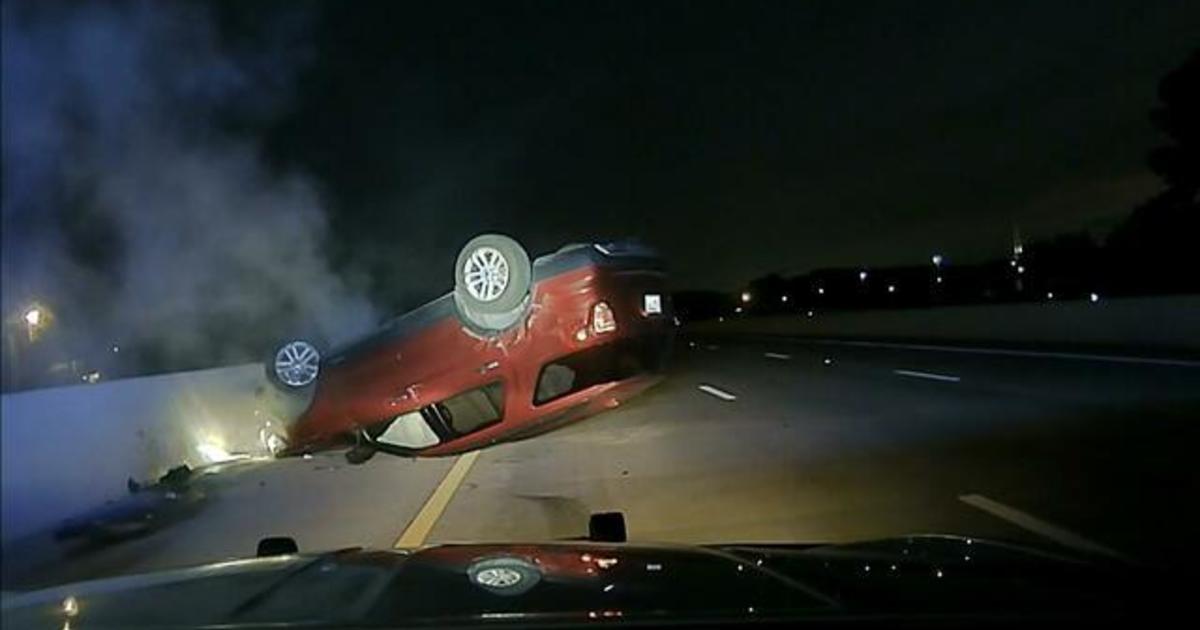 Officer hits, flips pregnant woman's car during attempted
traffic stop 1
