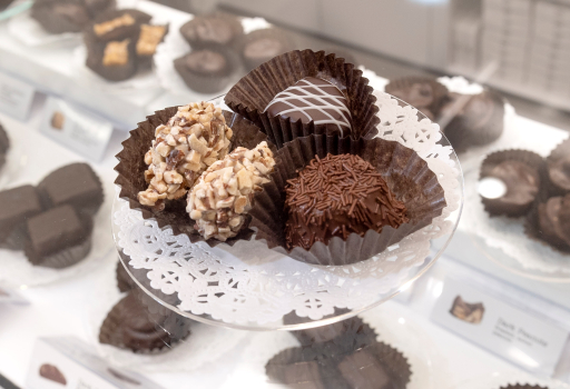 See’s Candies at 100: How Mary See and family created a
California classic 1