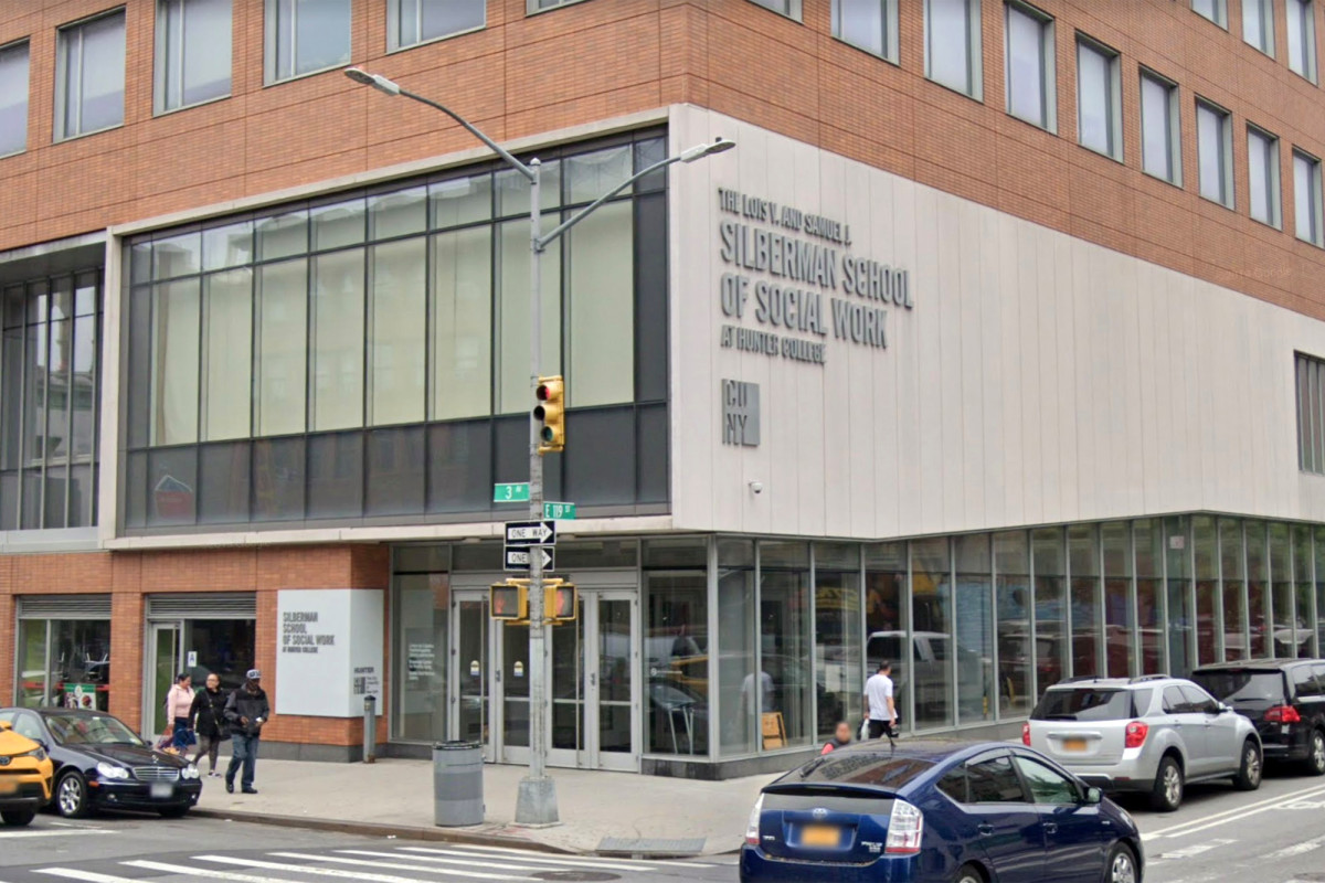 Protesters at Hunter College hijack Zoom with ‘anti-Semitic’
rhetoric: students 1