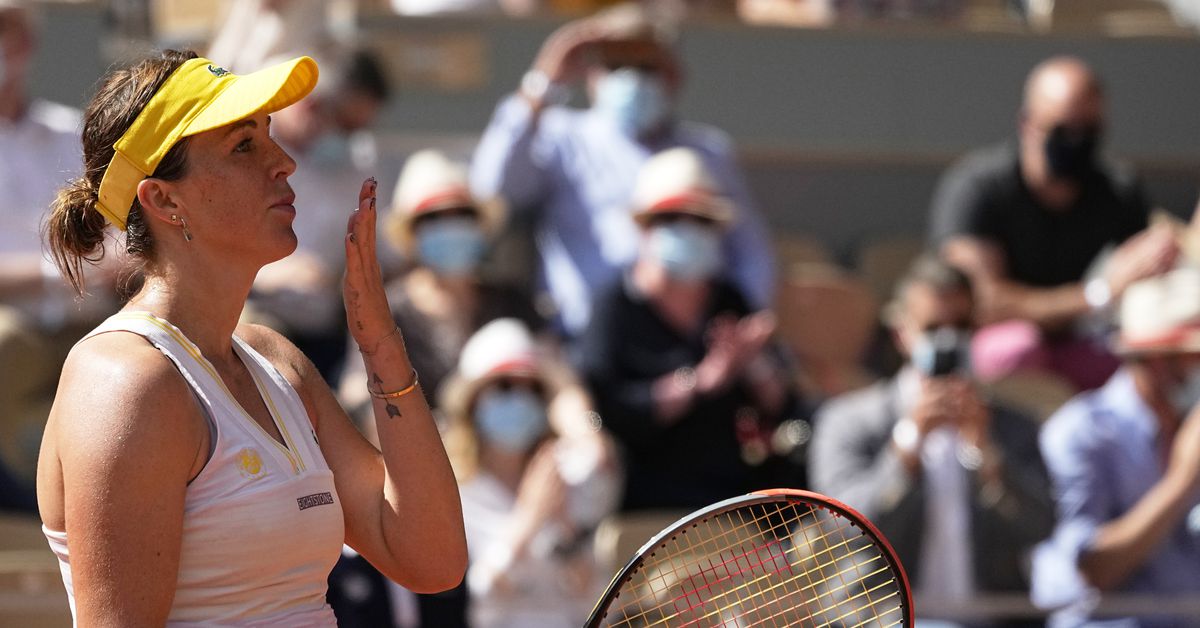 Barbora Krejcikova, Anastasia Pavlyuchenkova advance to
French Open final 1