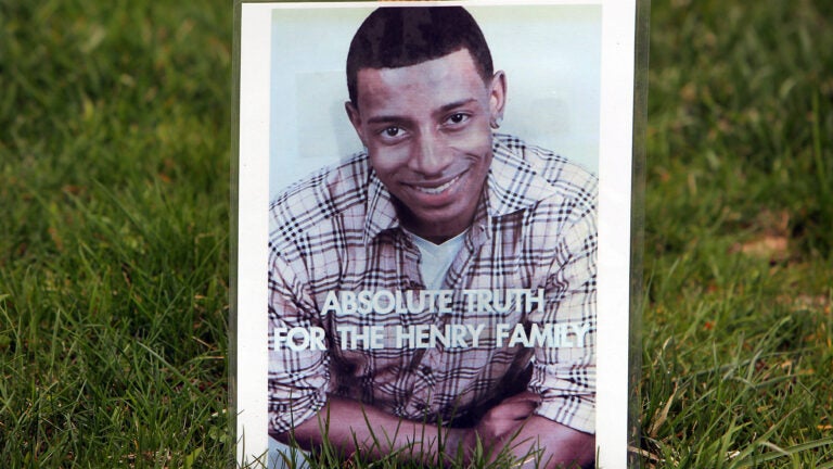 Review opened in 2 decade-old police killings in
Westchester 1