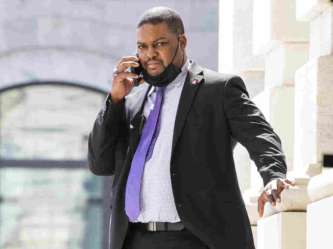 Capitol Police Officer Eugene Goodman Will Throw The First
Pitch At A Nationals Game 1