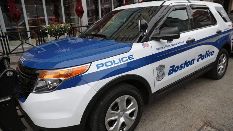 A Boston police officer was arrested for assault. Then,
hours later, the charges were dismissed. Here's what
happened. 1