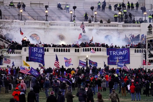 Chicago PD officer charged in Jan. 6 attack on the
Capitol 1