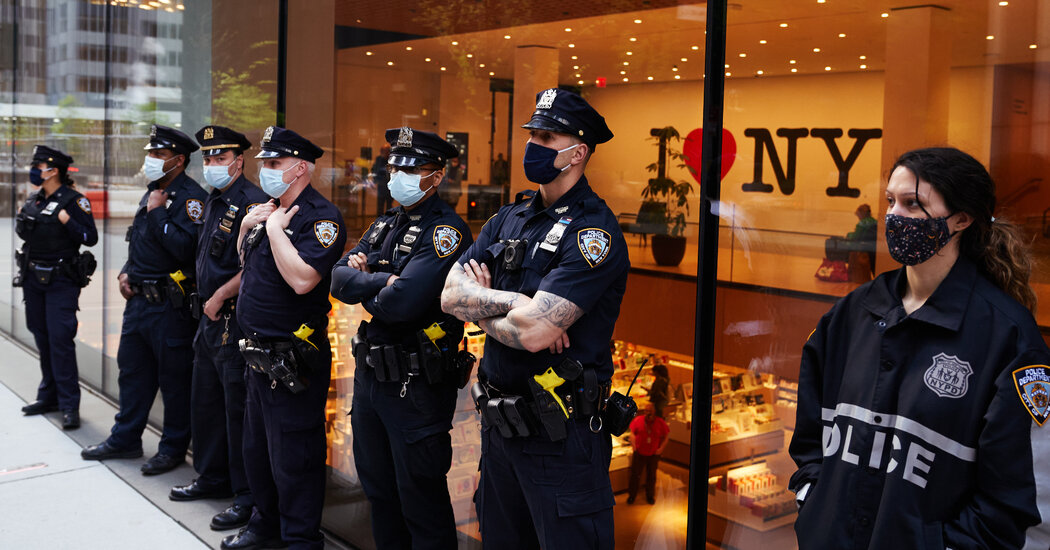 Departures of Police Officers Accelerated During a Year of
Protests 1