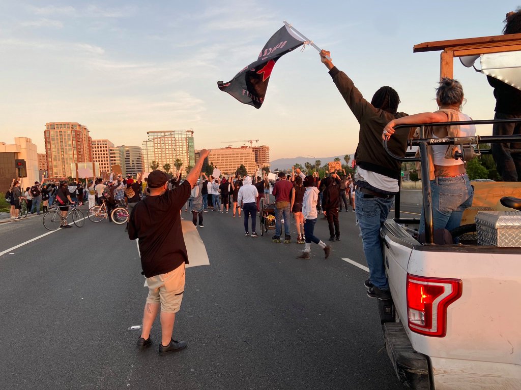 San Jose: Protesters take to the streets, freeway after
latest police killing 1