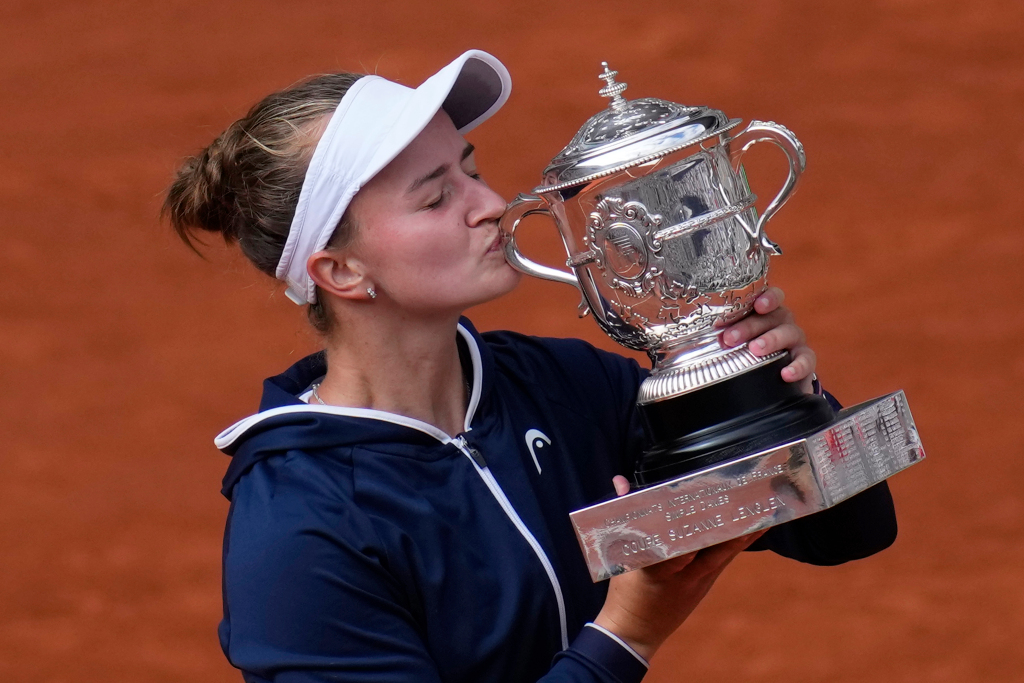 Inspired by Novotna, Krejcikova wins 1st Grand Slam title at
French Open 1
