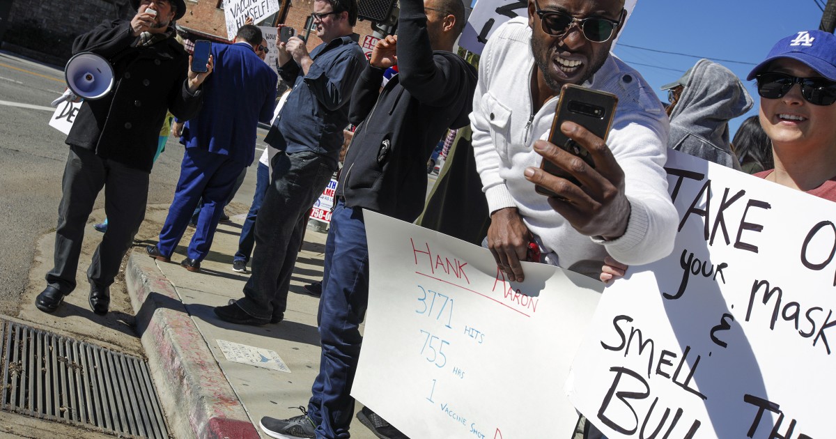 FBI raids home of Los Angeles-based actor who entered U.S.
Capitol on Jan. 6 with right-wing protesters 1