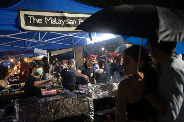 ‘We’re Not Back to Normal,’ but New Yorkers Savor Reopening
Weekend 1